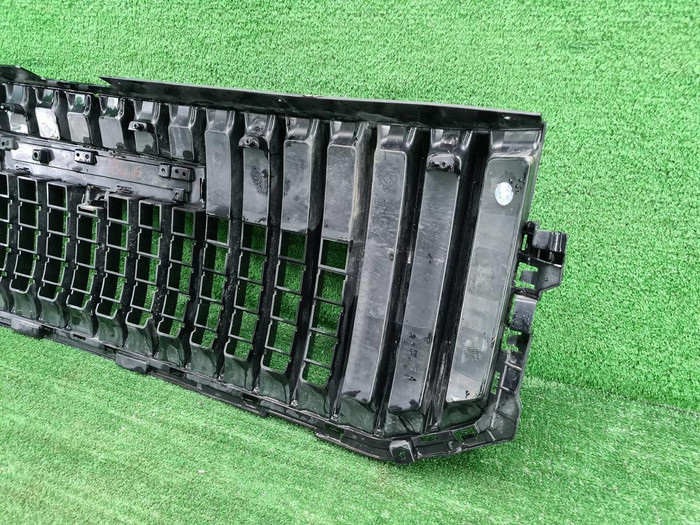 Решетка радиатора JAECOO J7 (2023-н.в.)