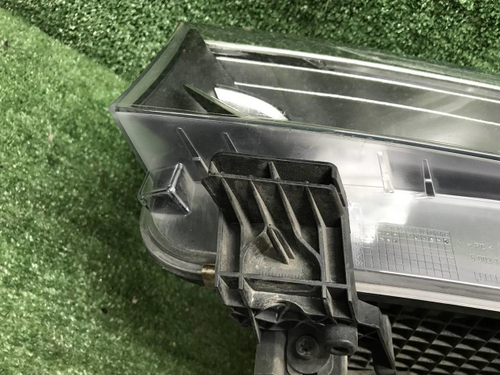 Фара левая BMW X5 F15 X6 F16 (15-18) Adaptive LED