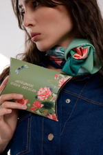 Платок «Лебединое озеро лотосов»