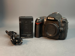 Nikon D90 14.886 кадров