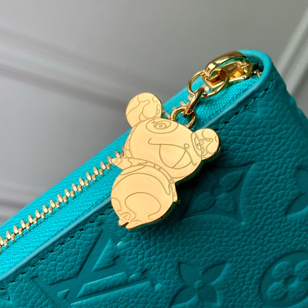 Louis Vuitton Zippy Wallet