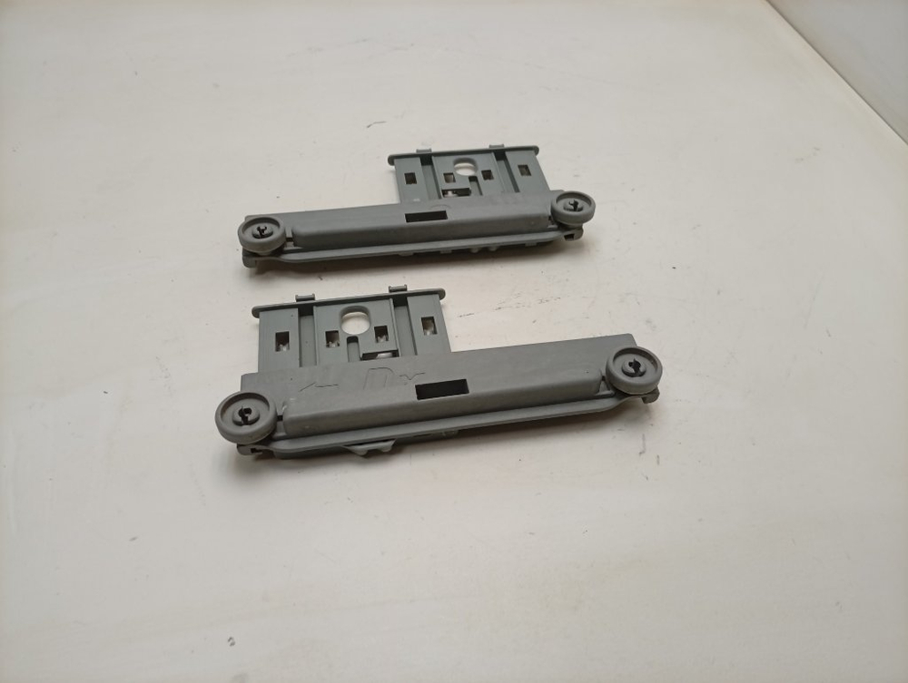 ESL46050 ктп8 Направляющие верхней корзины для посудомоечной машины Electrolux Zanussi AEG IKEA 1172823005 б/у