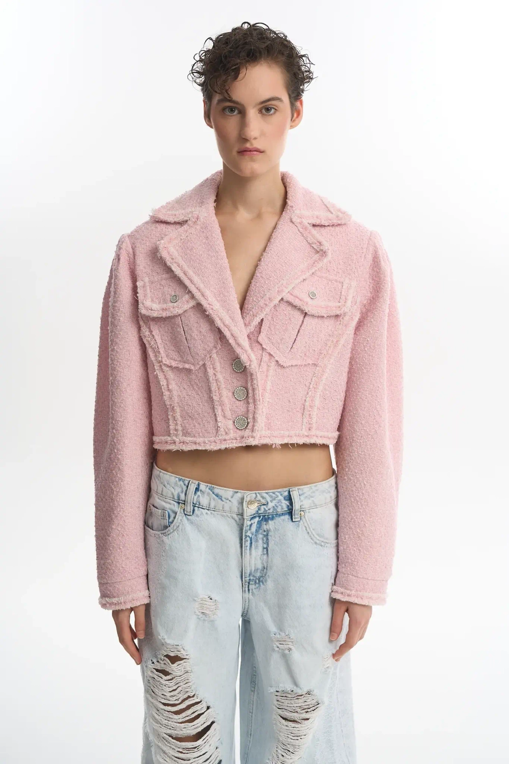 Жакет в байкерском стиле розовый