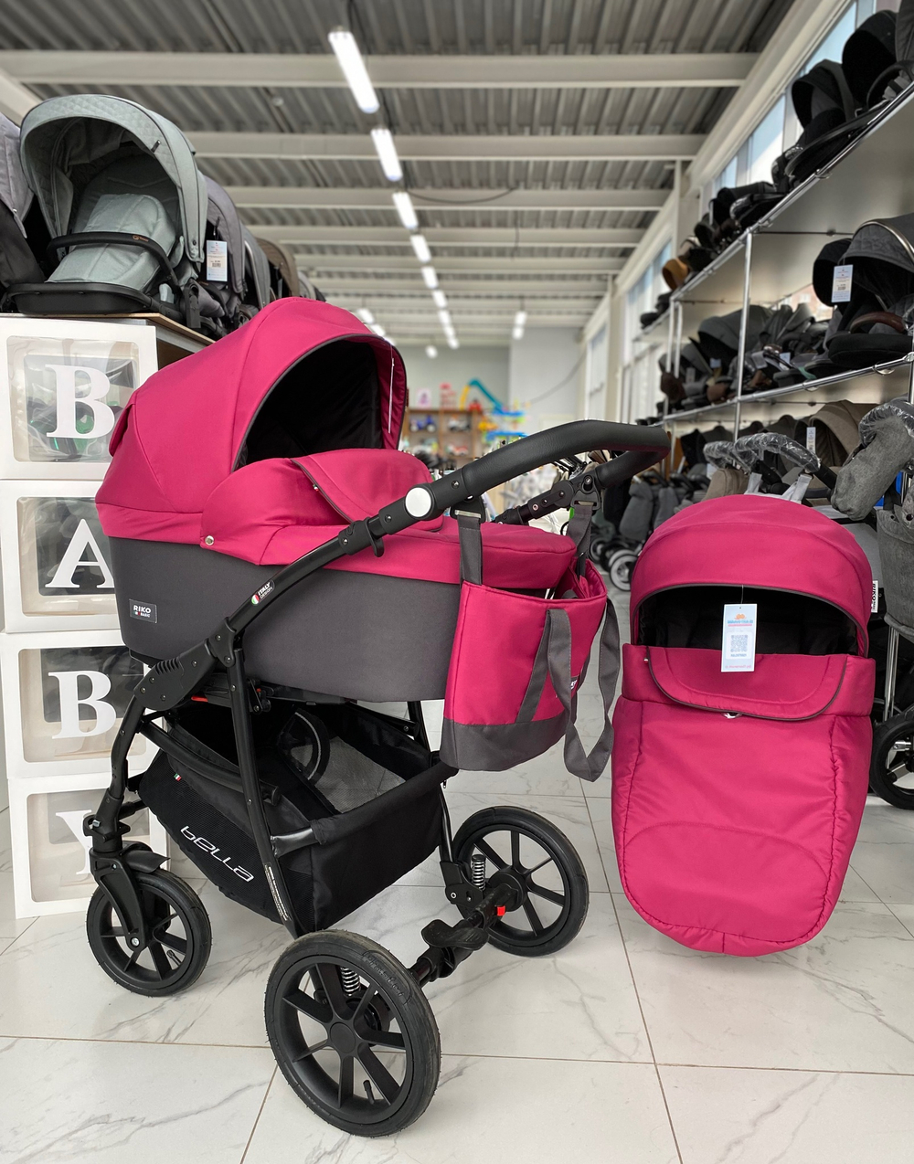 Коляска  BELLA (2 в 1) (RIKO BASIC) 04 серый-сиреневый