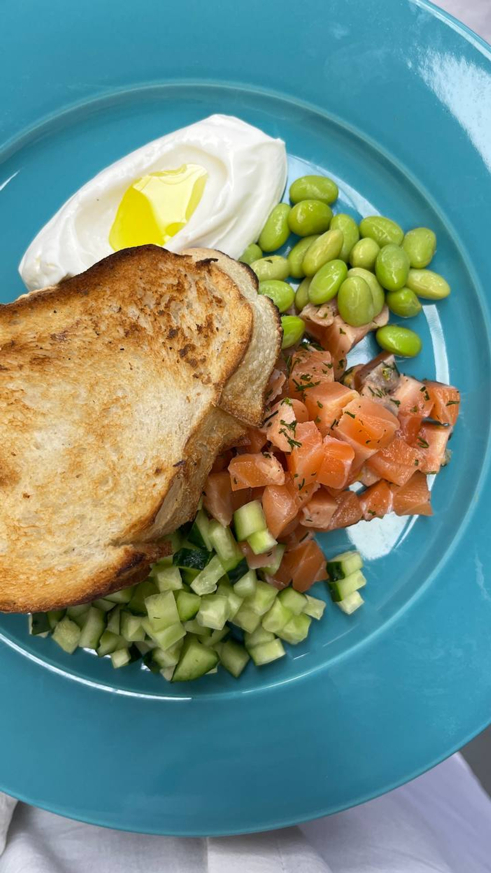 Рубленный копченый лосось (Тартар из копченого лосося)