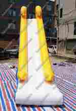 Надувная прямая водная горка для вышки (опоры) «Солнечный залив», 12*2*8 м