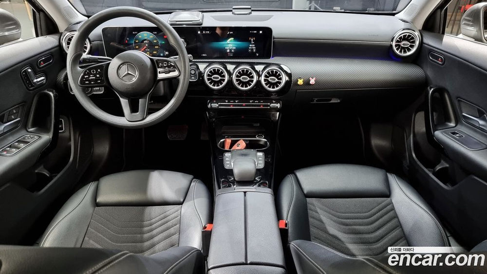 Mercedes-Benz A-Class W177 A220 Sedan (03.2020)