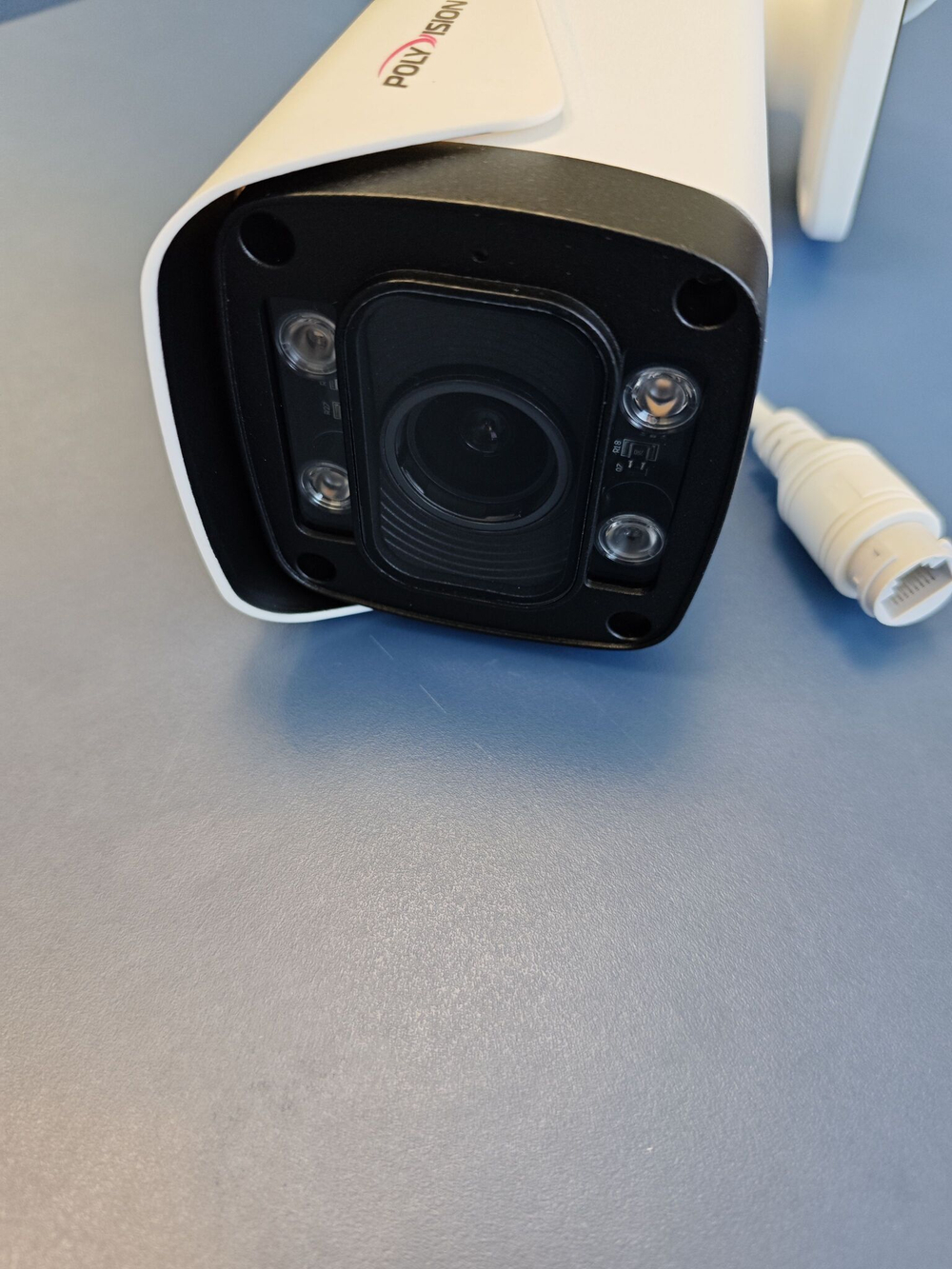 PVC-IP5Z-WNZ5PF Уличная IP-камера 5Мп, моторизированный объектив 2.7-13.5мм