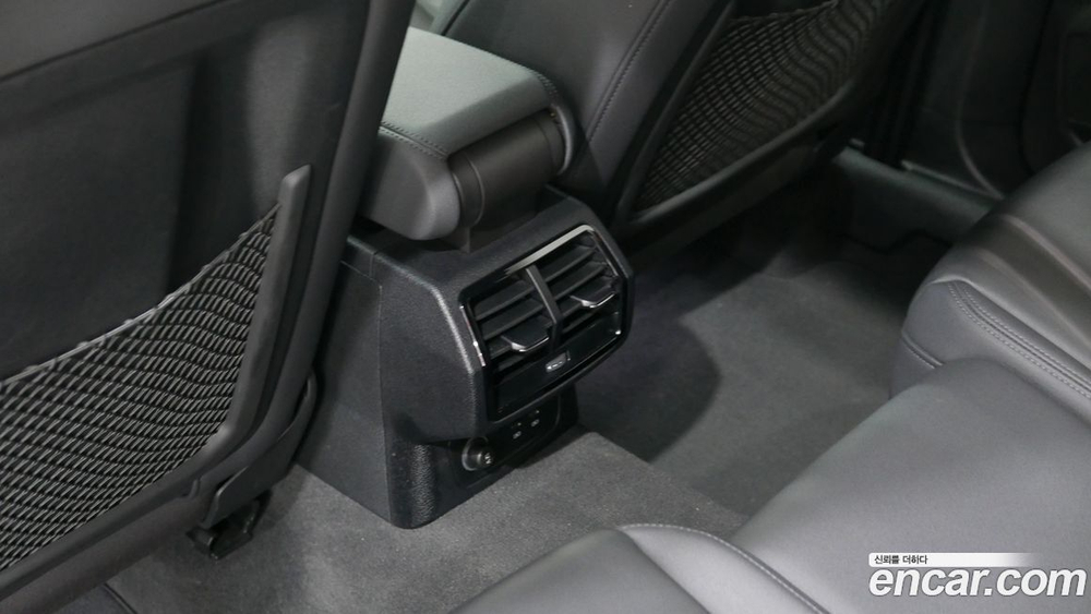 Audi Q3 (F3) 35 TDI Premium (10.2022)