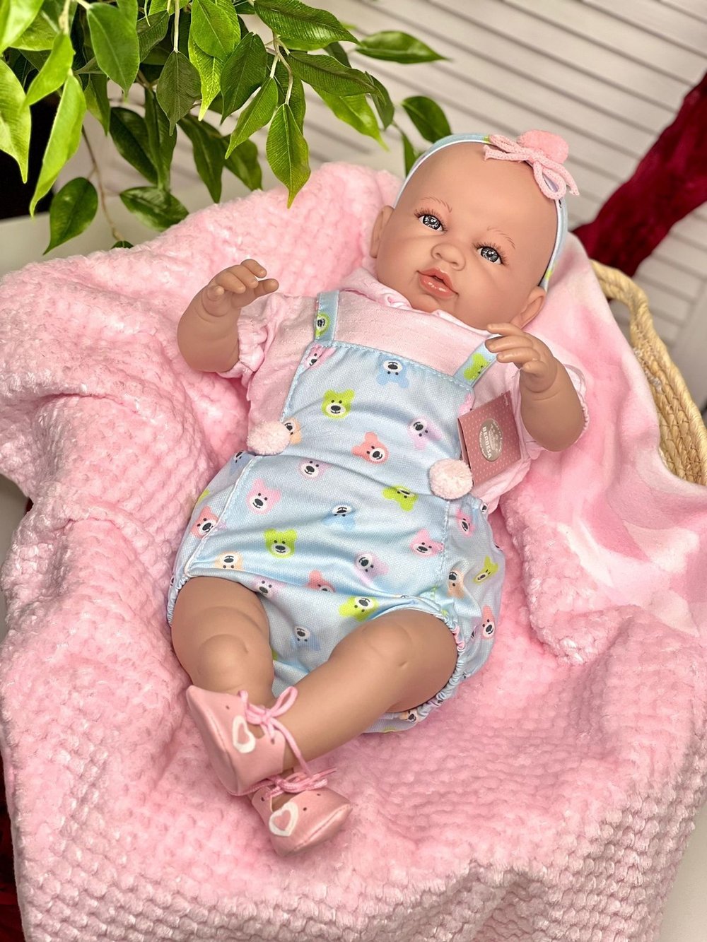 Кукла Berbesa мягконабивная 50см SARA в пакете (5212K)