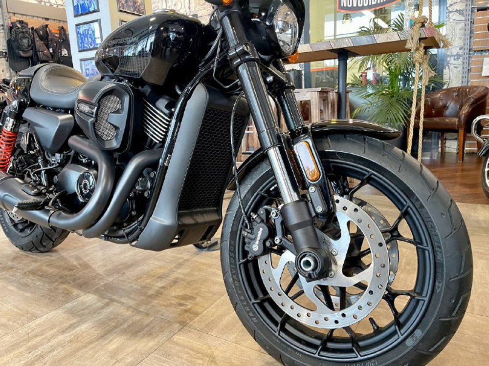Harley-Davidson Street Rod (2018)