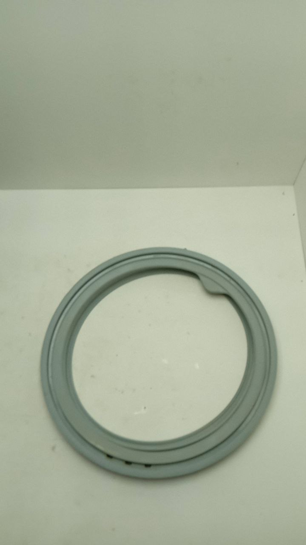 VMUF 501 B кт4 Манжета люка к стиральной машине Hotpoint-Ariston C00299530 б/у