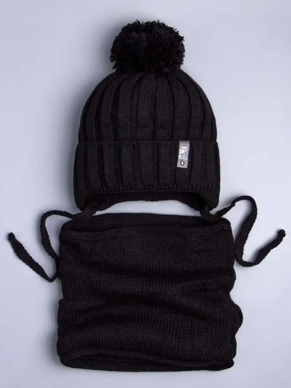 Шапка для мальчика со снудом осенняя