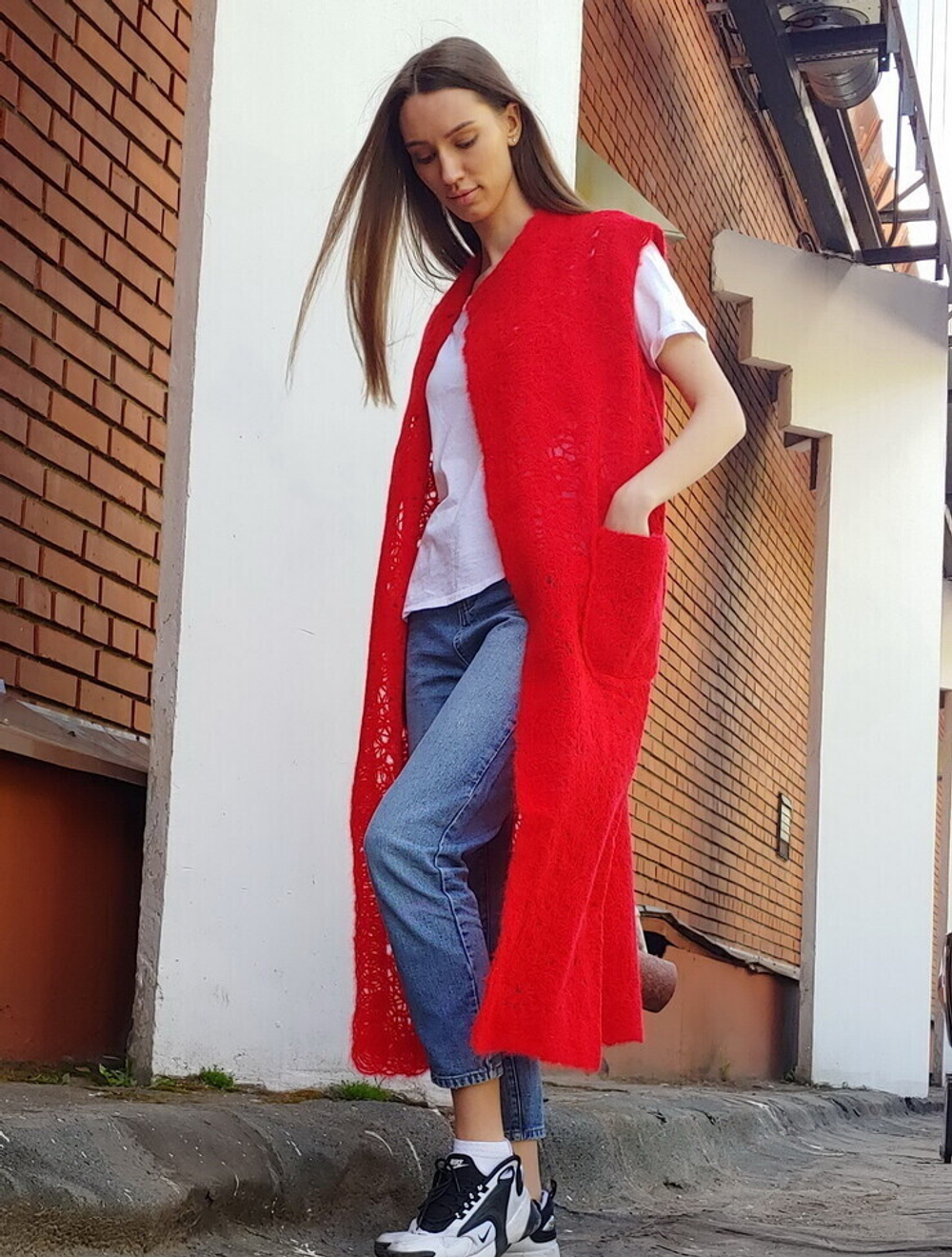 Ажурный жилет "Красный"