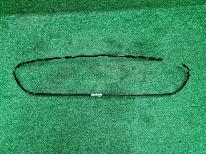 Накладка решетки радиатора Mercedes E w213 (20-23)