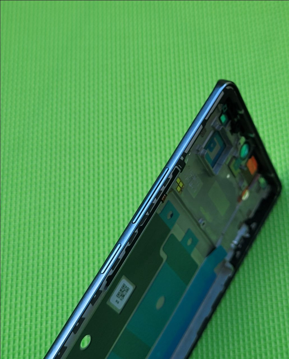 Infinix Hot 50 Pro Plus (X6880) - рамка дисплея (корпус) + шлейф кнопок + кнопки громкости и включения (ORIG)