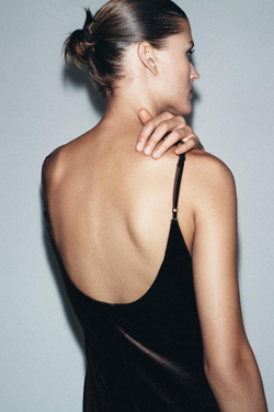 ZARA ДЛИННОЕ БАРХАТНОЕ ПЛАТЬЕ, КОРИЧНЕВЫЙ