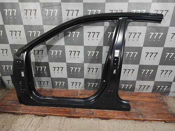 Боковина левая Changan UNI-V 22-нв Новая Оригинал C281F2702050100