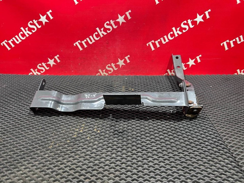 Кронштейн шумоизоляции