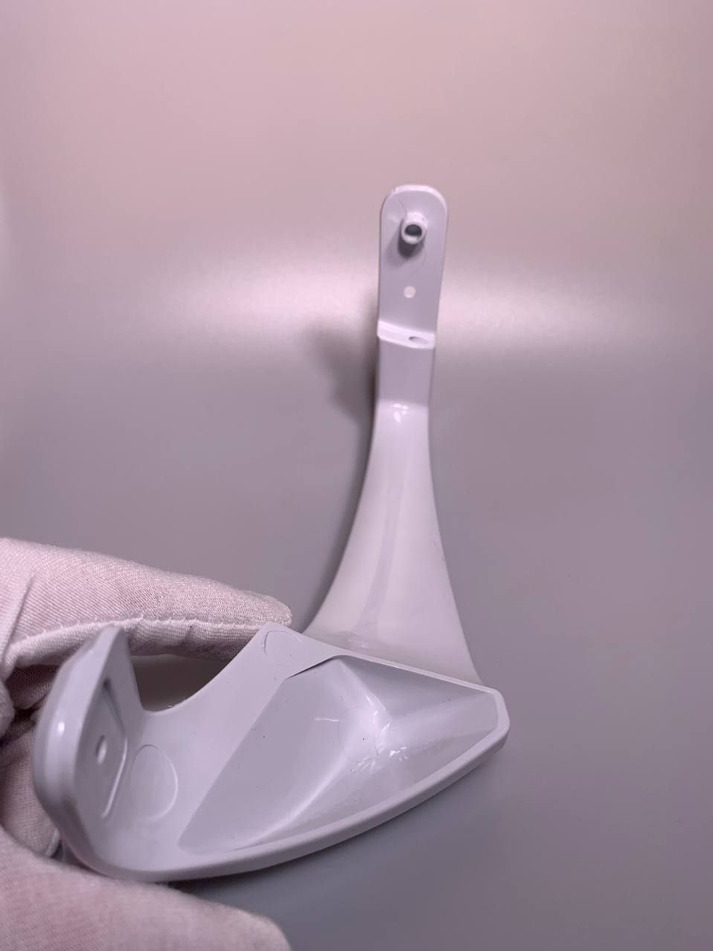 Ручки для холодильника Бирюса изогнутые цвет белый. комплект