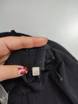 Брюки свободного кроя  42 размер