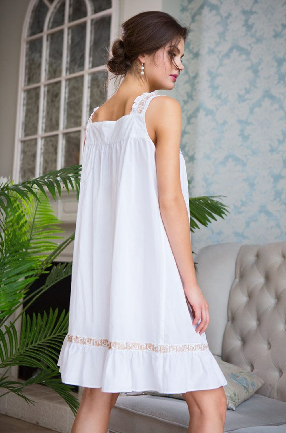 Сорочка средней длины Helene из хлопка (Размер: M) (Цвет: белый с золотистым)