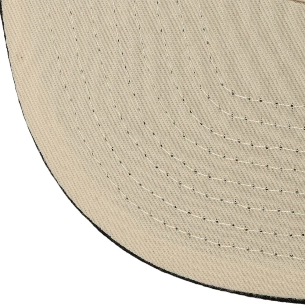 Баскетбольная кепка Mitchell & Ness NBA Cream Script Chicago Bulls Black Cap