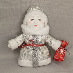 Ёлочная игрушка Дед Мороз с аксессуаром