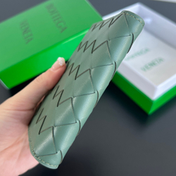 Bottega Veneta Small Intrecciato Bi-Fold Zip Wallet