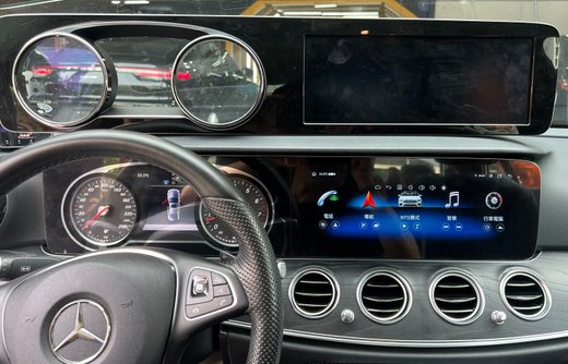 Магнитола для Mercedes-Benz E-класс (W213) 2016-2018 NTG 5.5 - Radiola RDL-7213 монитор 12.3", Android 12, 8Гб+128Гб, CarPlay, SIM-слот