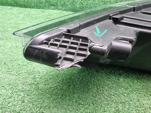 Фара правая Hongqi HS5 (2019-н.в.) LED