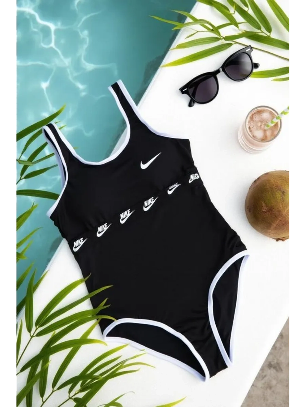 купальник слитный спортивный для бассейна утягивающий