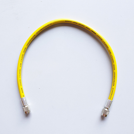 Шланг внутренний жёлтый, длина 60 см, F/F 1/4" SAE