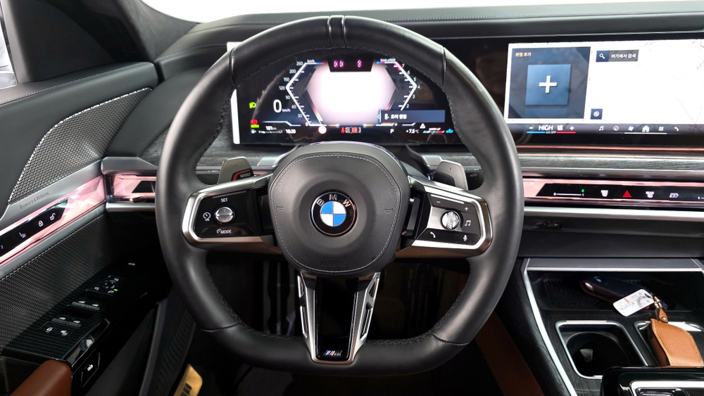 BMW 7 серии (G70) 740i sDrive M Sport