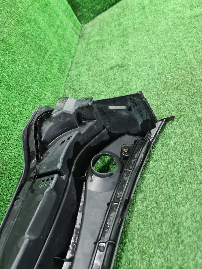 Жабо Hyundai Solaris 1 (2010-2014)