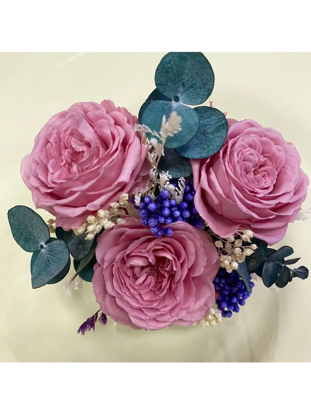 Натуральные пионы в стекле, вакуум