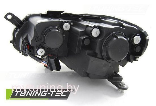 Передние фары black daylight для VW Passat B7
