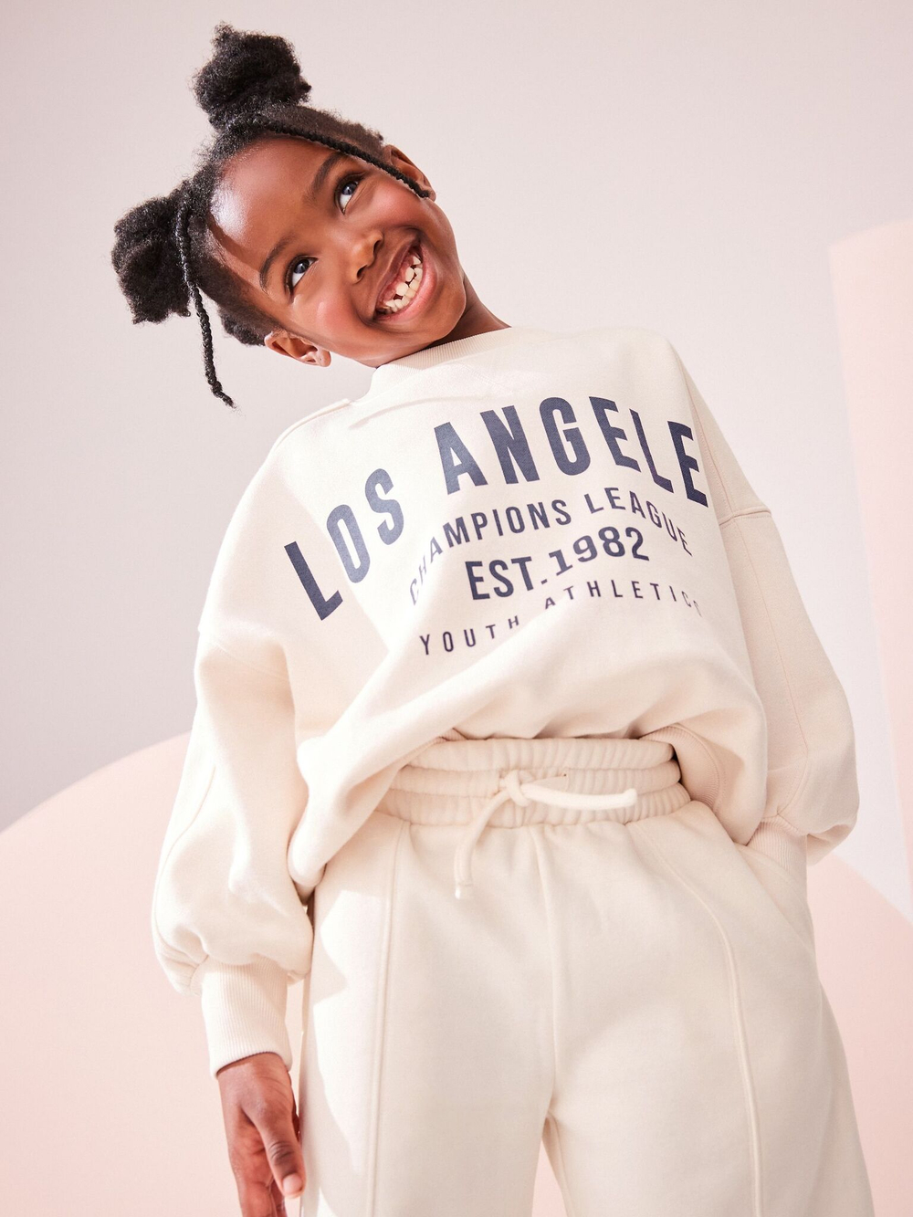 Толстовка и спортивные брюки в комплекте для девочки Next K88-180, Молочный