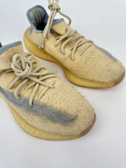Кроссовки Adidas Yeezy boost