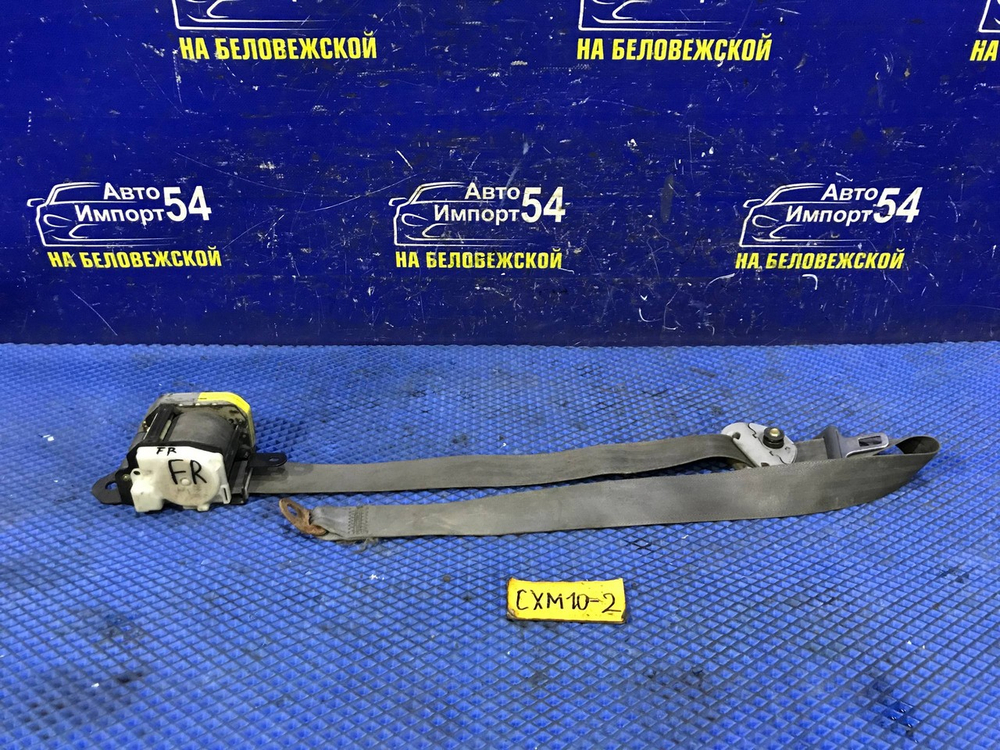 Ремень безопасности передний правый TOYOTA IPSUM 1997