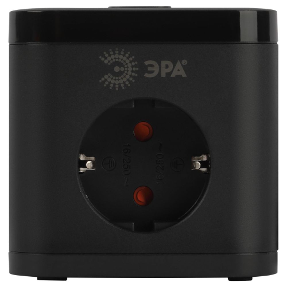 Удлинитель электрический ЭРА CUBE-3es-1,5m-4USB-B куб с заземлением с выключателем 3 розетки+4xUSBA+C 1,5м 16А черный