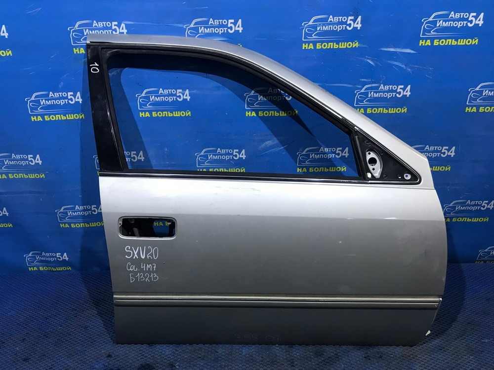 Дверь передняя правая TOYOTA CAMRY GRACIA 1996-2001