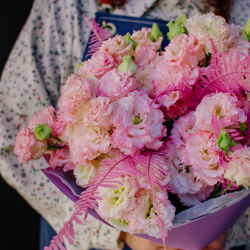 18. Нежный и романтичный букет из эустомы