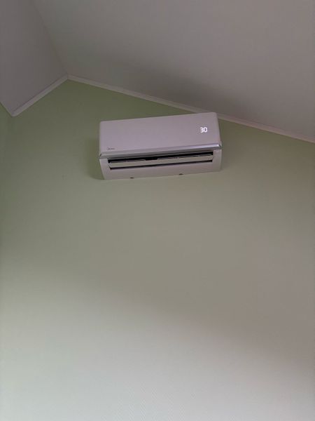 Установка сплит-системы Midea Primary