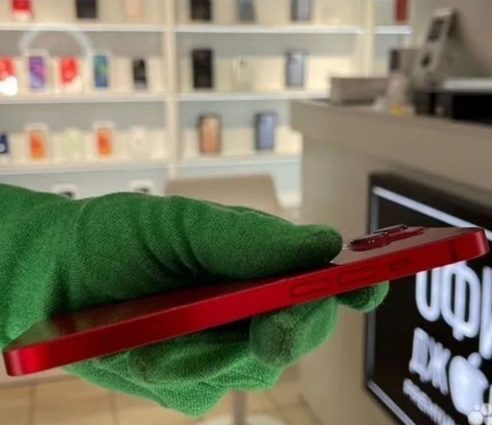 iPhone 13, 128 ГБ б/у