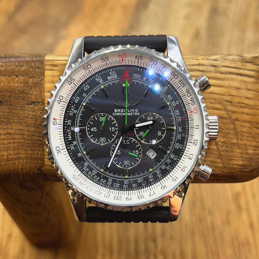 Часы Breitling