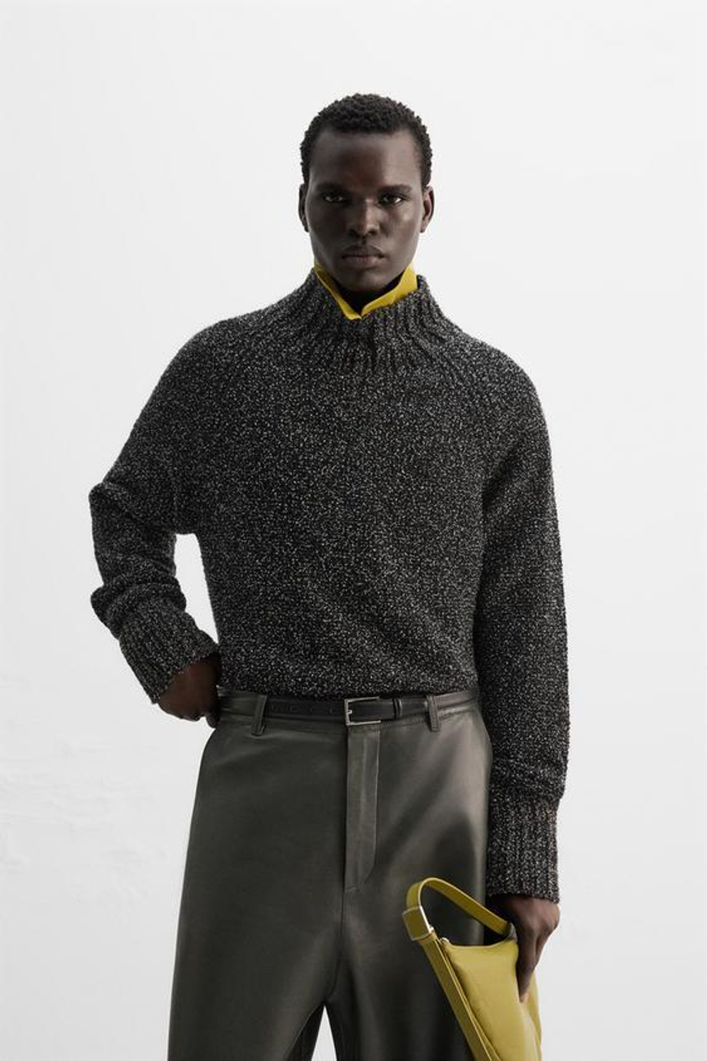 ZARA СВИТЕР С РЕЛЬЕФНЫМ УЗОРОМ, ЧЕРНЫЙ