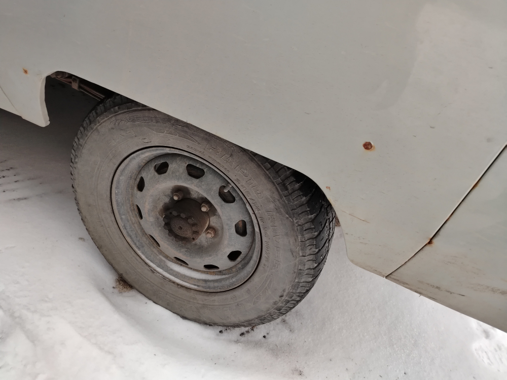UAZ 2206* Микроавтобус 220695-122-04 (Микроавтобус, 8+1 мест, без ABS, Бензиновый, 2,7 л, 112 л.с.)