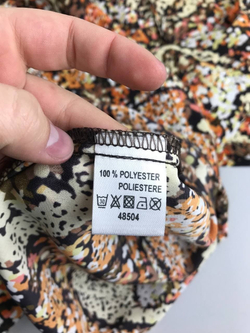 Костюм юбочный с принтом 64 размер