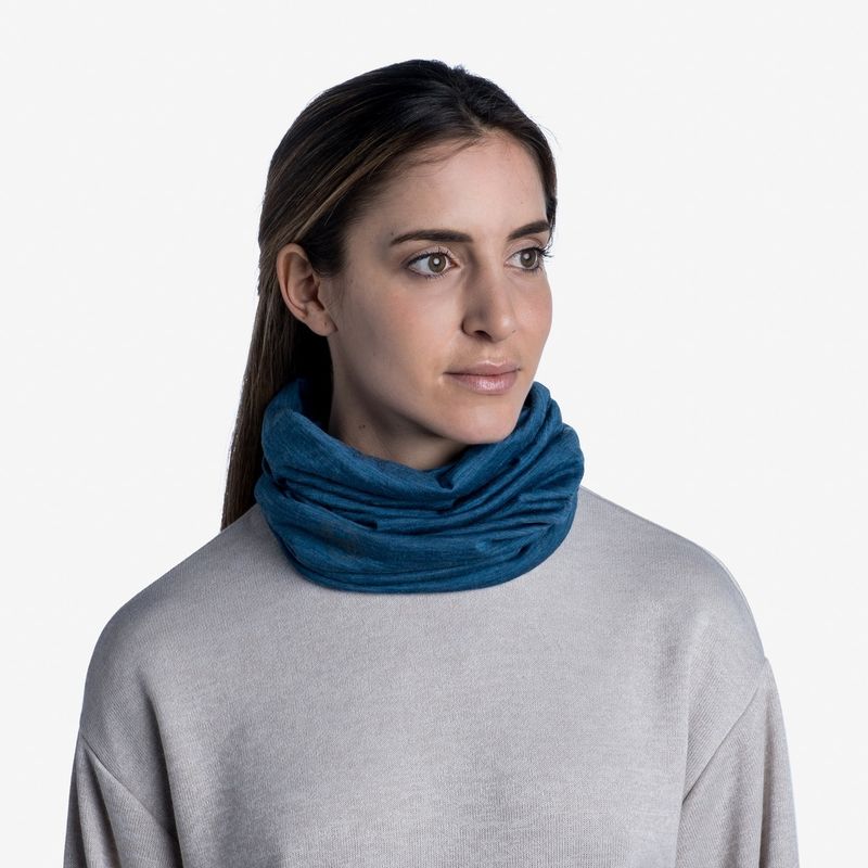 Тонкий шерстяной шарф-труба Buff Wool lightweight Solid Dusty Blue Фото 2